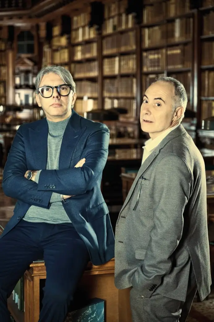 Da sinistra, Alessandro Padoan e Alessandro Palmanighi, soci proprietari della galleria Fragile (foto Max @Max&Douglas)
