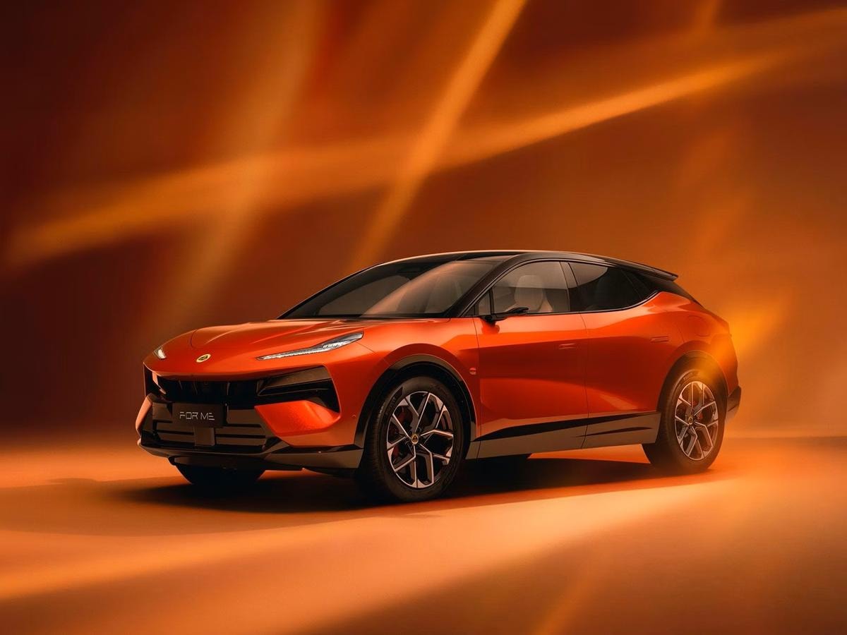 Lotus cambia pelle: l’Electre X è l’ibrido da 952 CV e 1200 Km che riscrive il mito