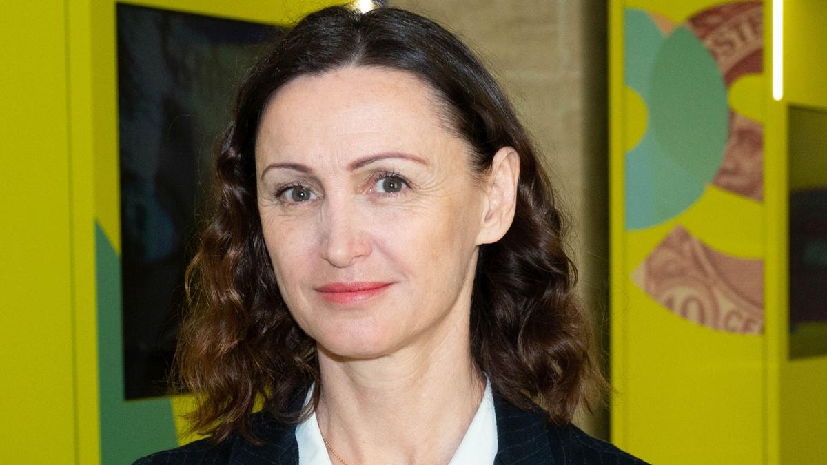 Poste Italiane, parla la presidente Silvia Rovere: così valorizzeremo i nostri dipendenti senior. Grazie anche alla AI