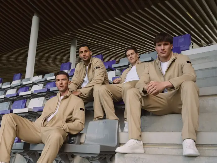Un'immagine per la campagna Peuterey x Fiorentina della collezione uomo (ph M+C saatchi group, courtesy Peuterey)