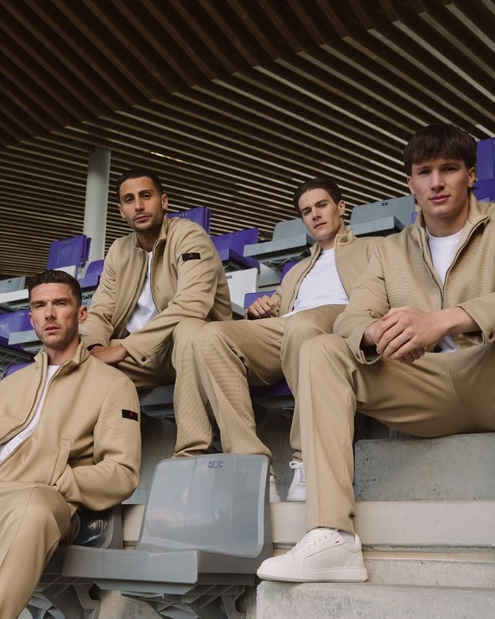Un'immagine per la campagna Peuterey x Fiorentina della collezione uomo (ph M+C saatchi group, courtesy Peuterey)