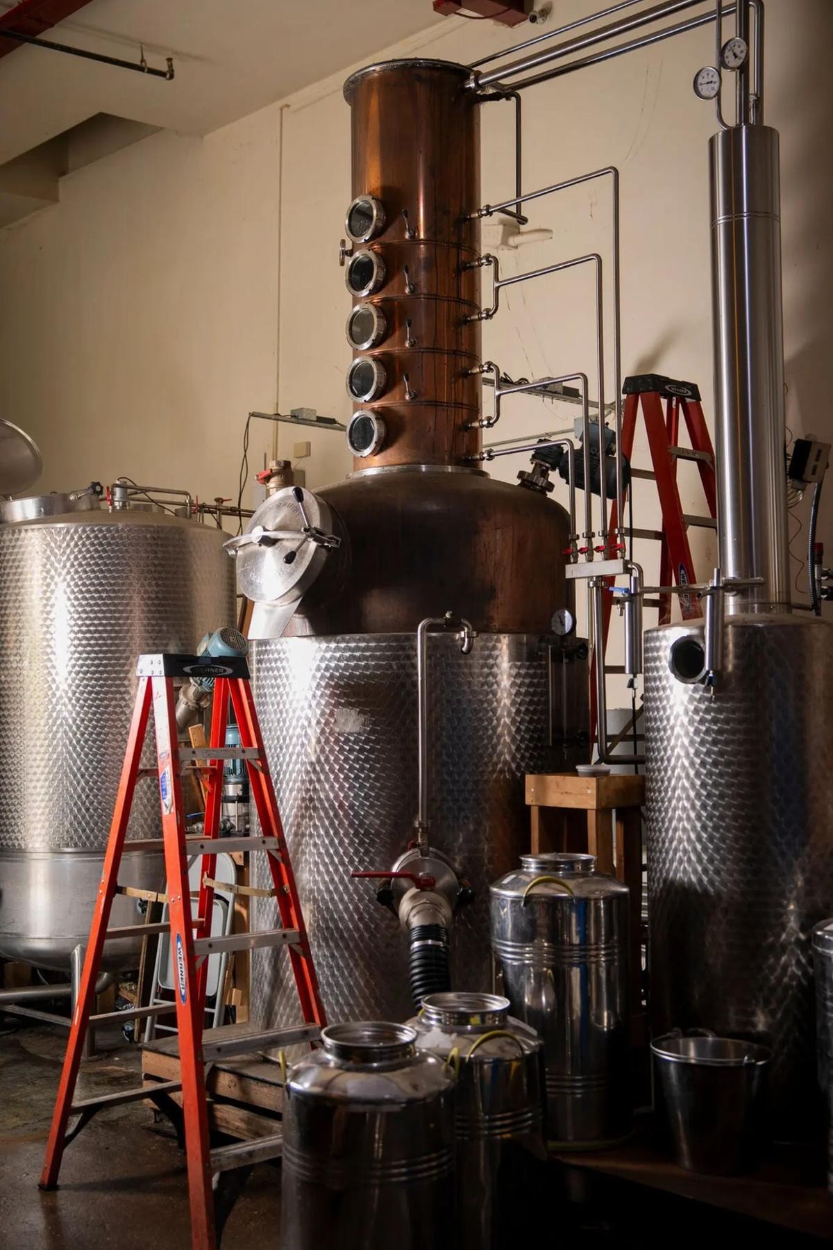 SAG, il distillato persiano che conquista i cocktail bar di New York