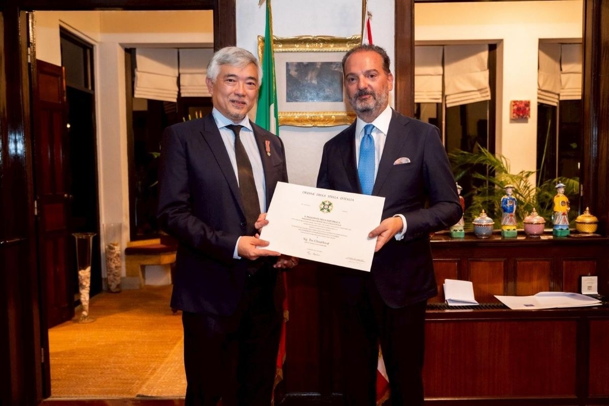 Da sinistra, Tos Chirathivat e Paolo Dionisi, ambasciatore d'Italia in Thailandia (courtesy Rinascente)