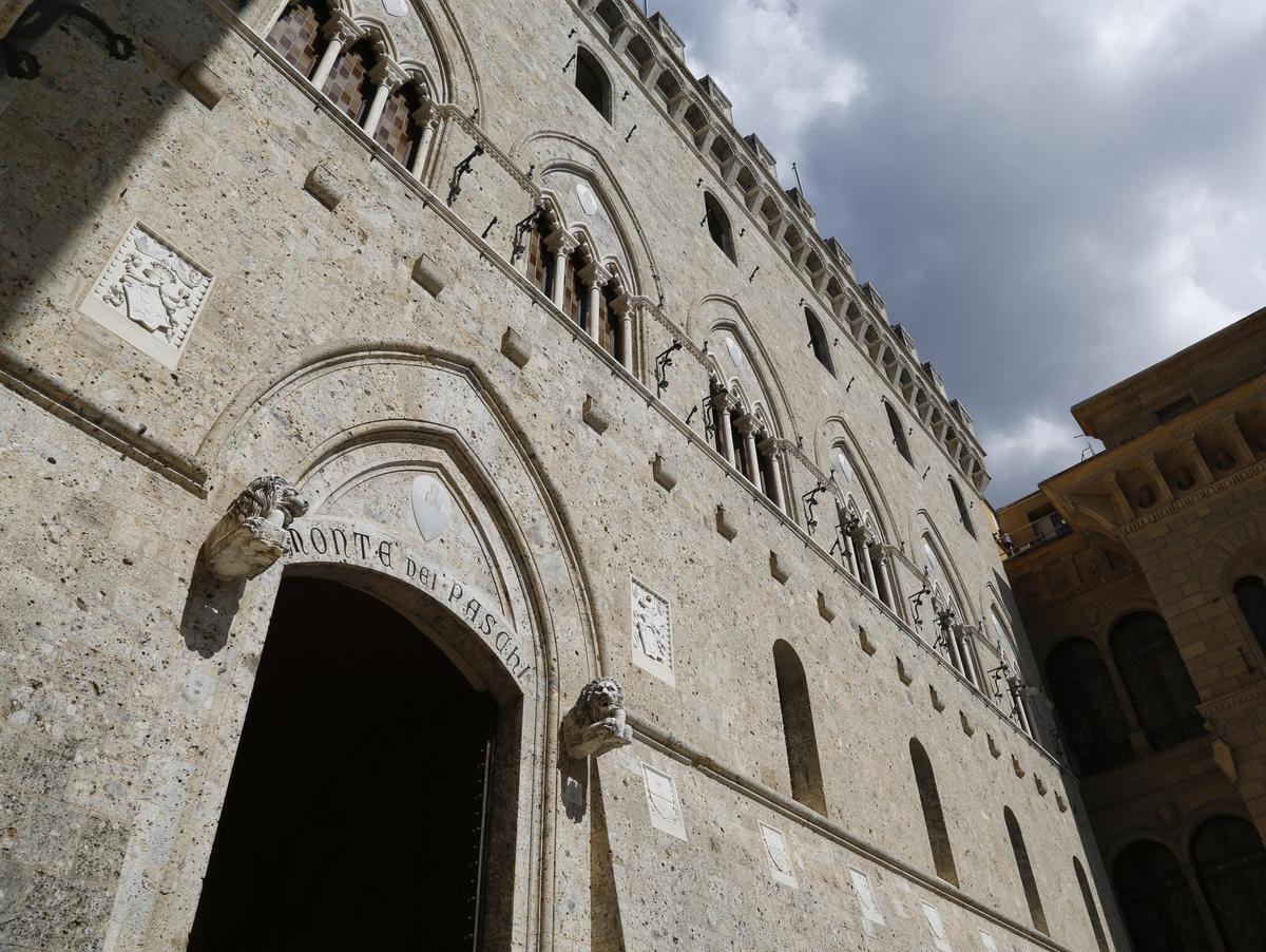 Fusione Mps-Mediobanca, torna il palio dell’assemblea. Il mercato conta gli schieramenti dei soci pro e contro