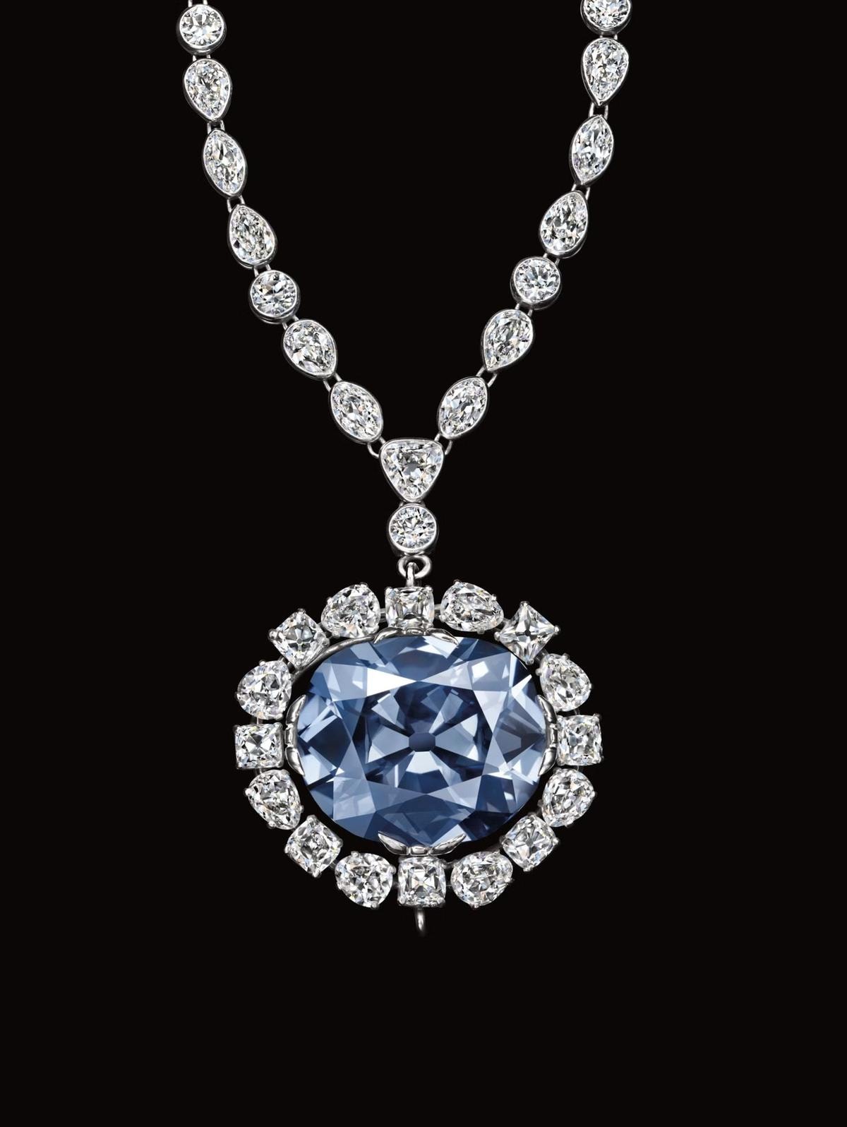 Altro che brillanti: i diamanti fancy valgono una fortuna (e sono quasi introvabili)
