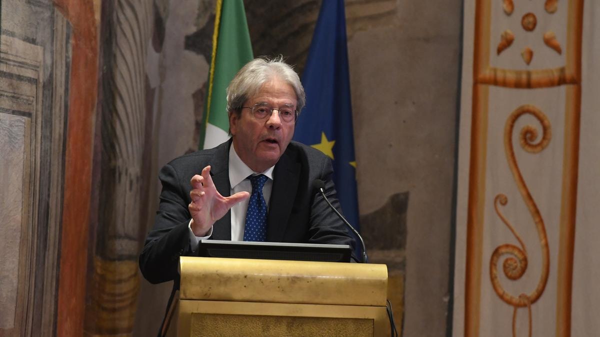 Salone del Risparmio 2026, Gentiloni: «Serve il debito comune per la difesa, attenzione al riarmo della Germania»