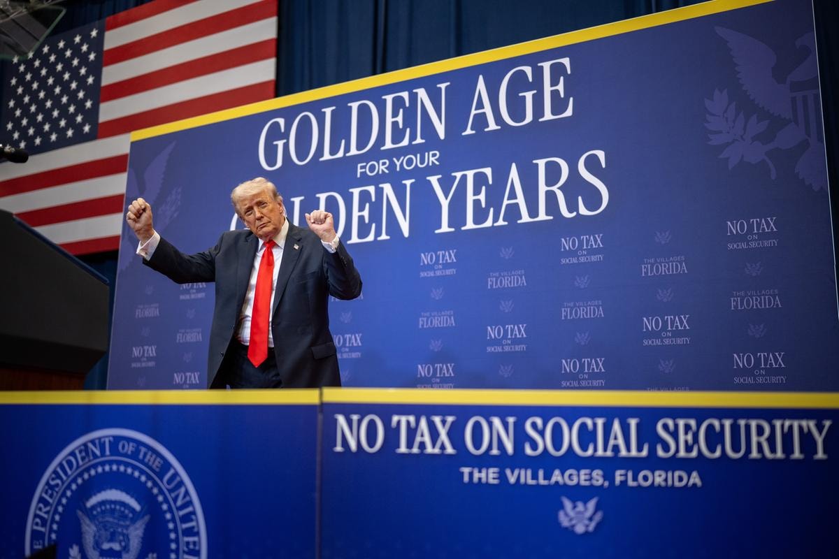DONALD J. TRUMP PRESIDENTE USA