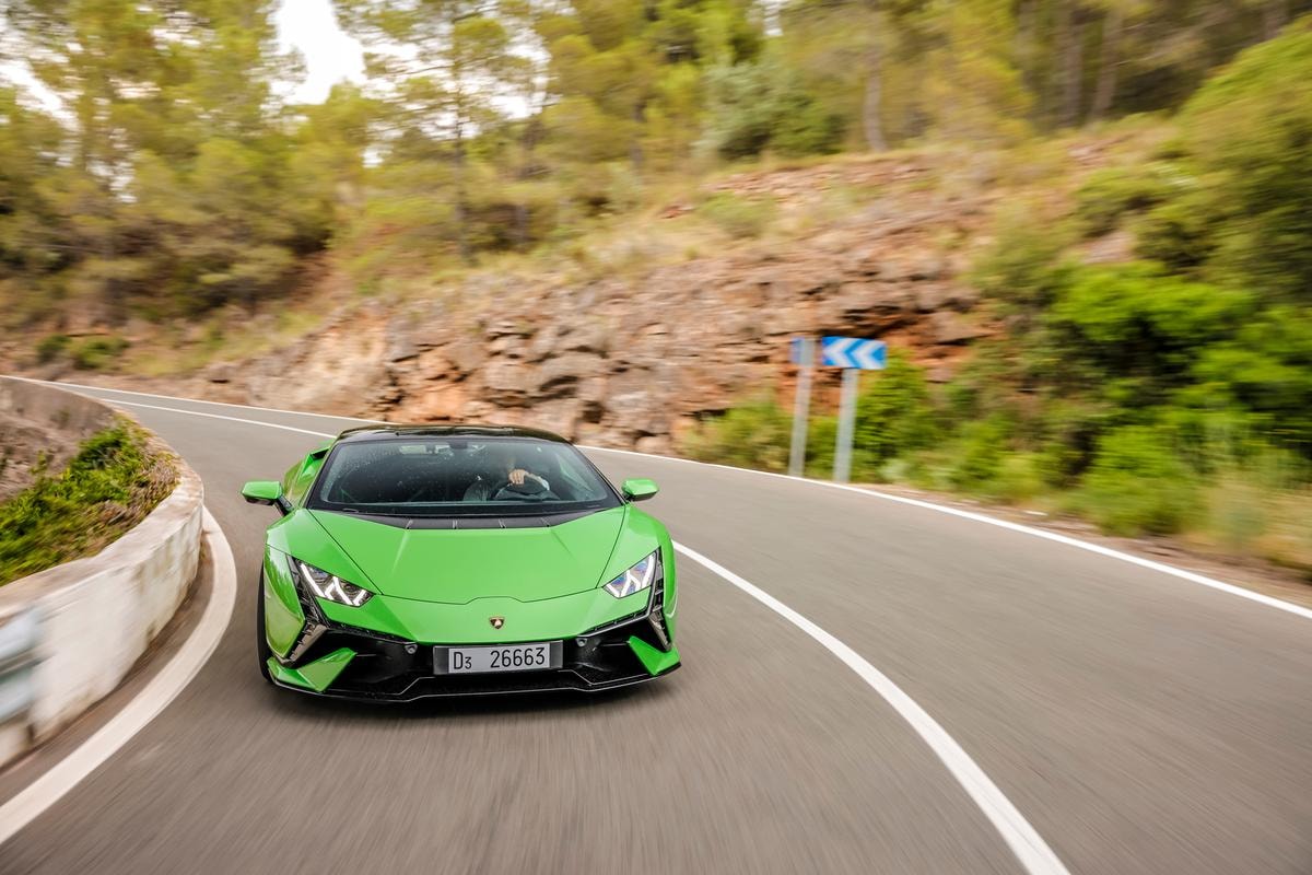 Lamborghini Huracán Tecnica: l’ultima vera supercar analogica