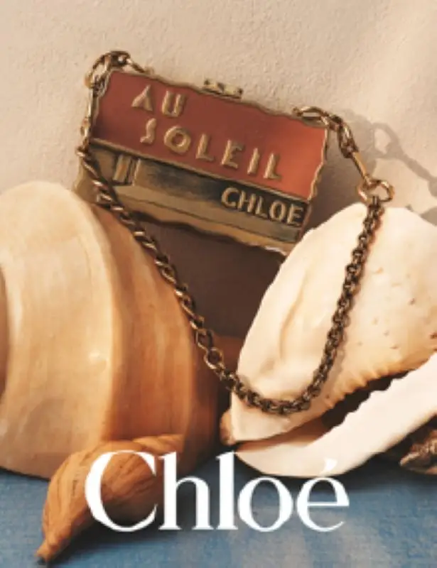 Un'immagine della collezione Chloé à la plage (ph David Sims, courtesy Chloé)