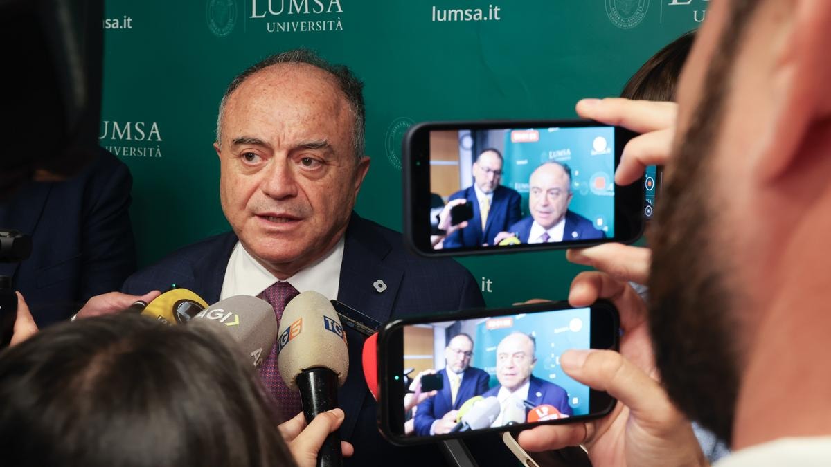 Nicola Gratteri, procuratore di Napoli
