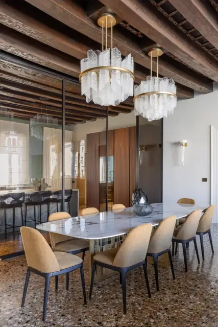 Venezia, dentro il lusso senza tempo di Palazzo Morosini Brandolin: design veneziano, influenze orientali e tecnologia d’eccellenza