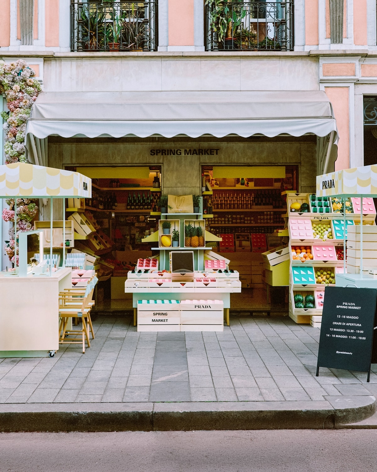 Il Prada spring market a Milano (courtesy Prada beauty)