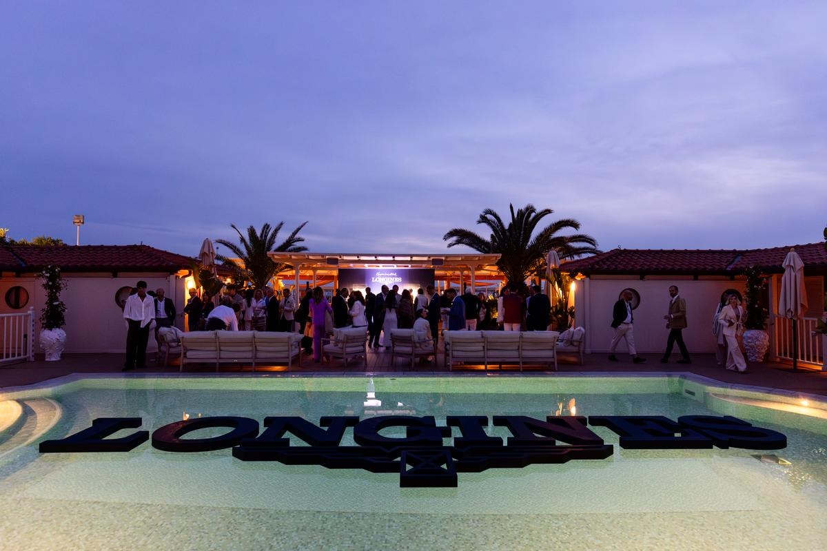 Il fascino del salto ostacoli secondo Longines: eleganza e competizione in Versilia