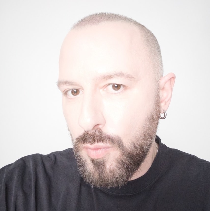 Un ritratto di Demna (courtesy Gucci)