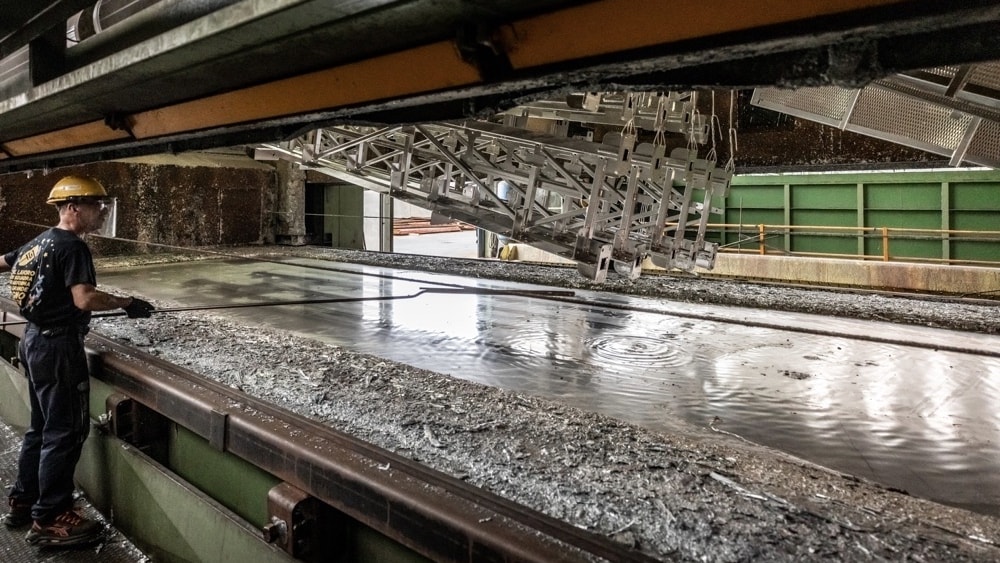 Acciaio, l’Europa alza lo scudo: scatta la stretta su import e dazi al 50% oltre i limiti