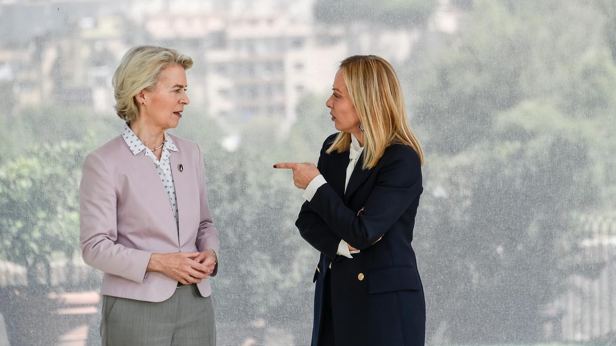 Caro energia, l’exit strategy di Bruxelles per Roma: usare i soldi del Pnrr e i fondi di coesione 