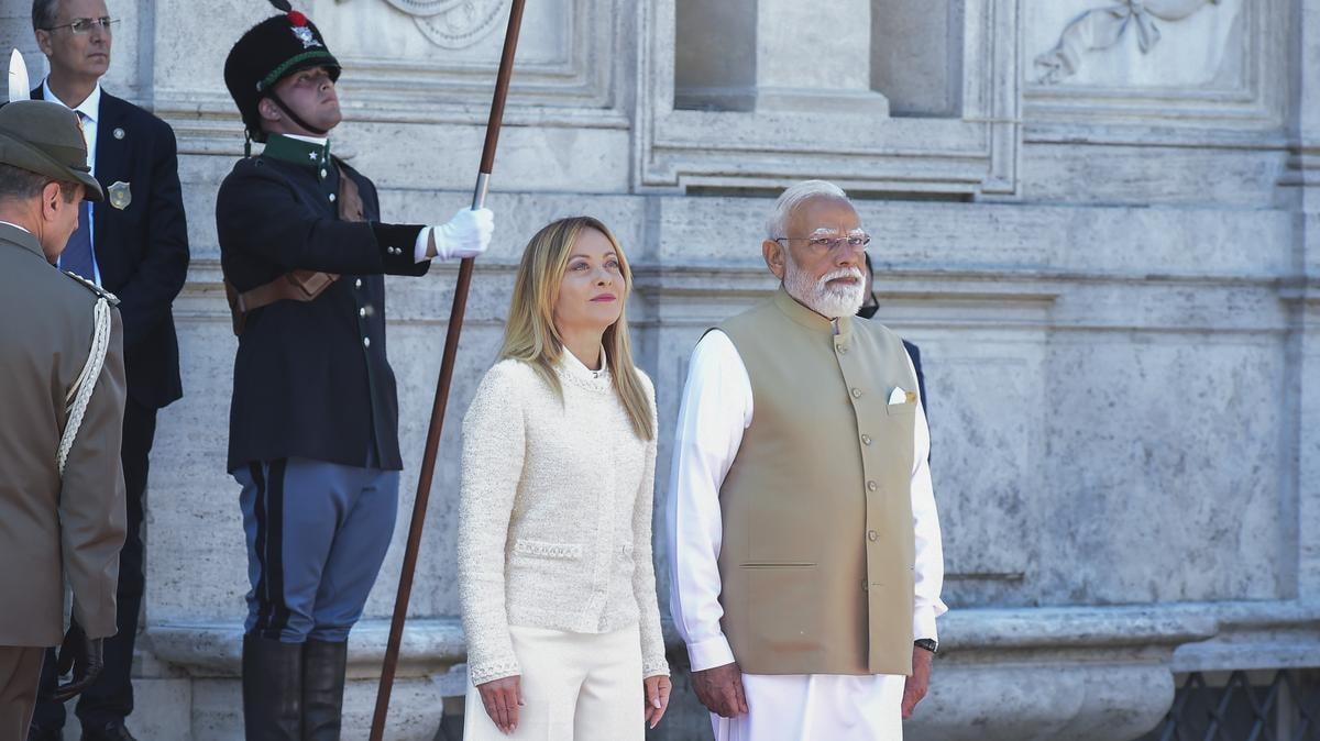 La presidente del Consiglio Giorgia Meloni e il pm indiano Narendra Modi