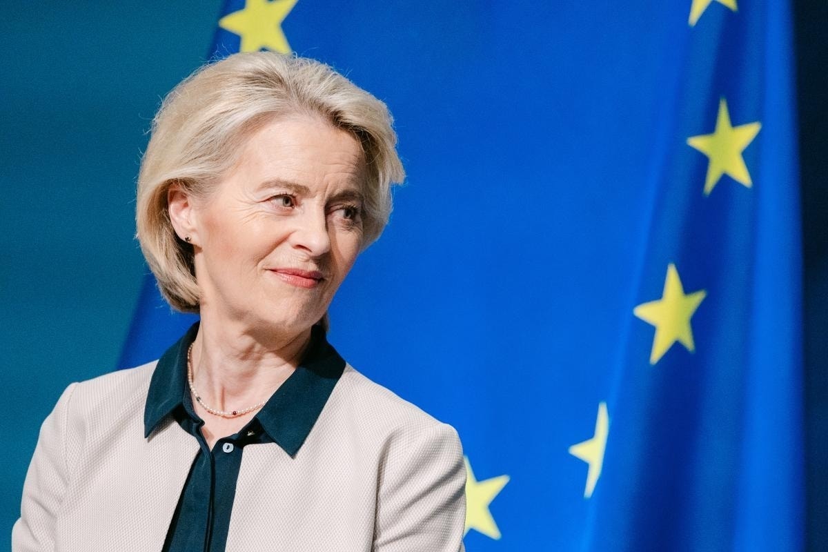 Col Green Deal persi più di 4,5 milioni di veicoli. Così si è distrutta l’industria automobilistica europea 