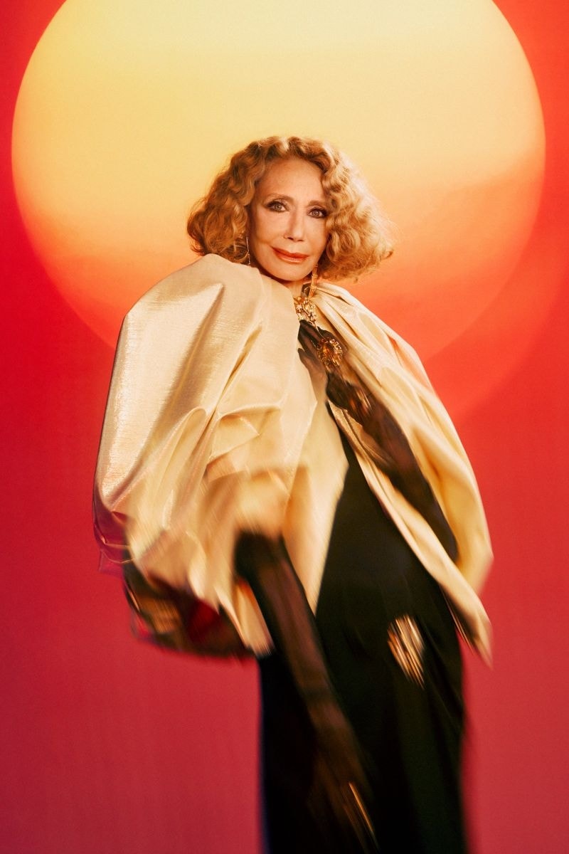 Marisa Berenson in un adv della collezione «The house of Marisa» (courtesy Zara)