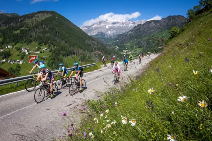 5 percorsi bike per un’estate da gentleman (tra Dolomiti, vino e grandi salite)
