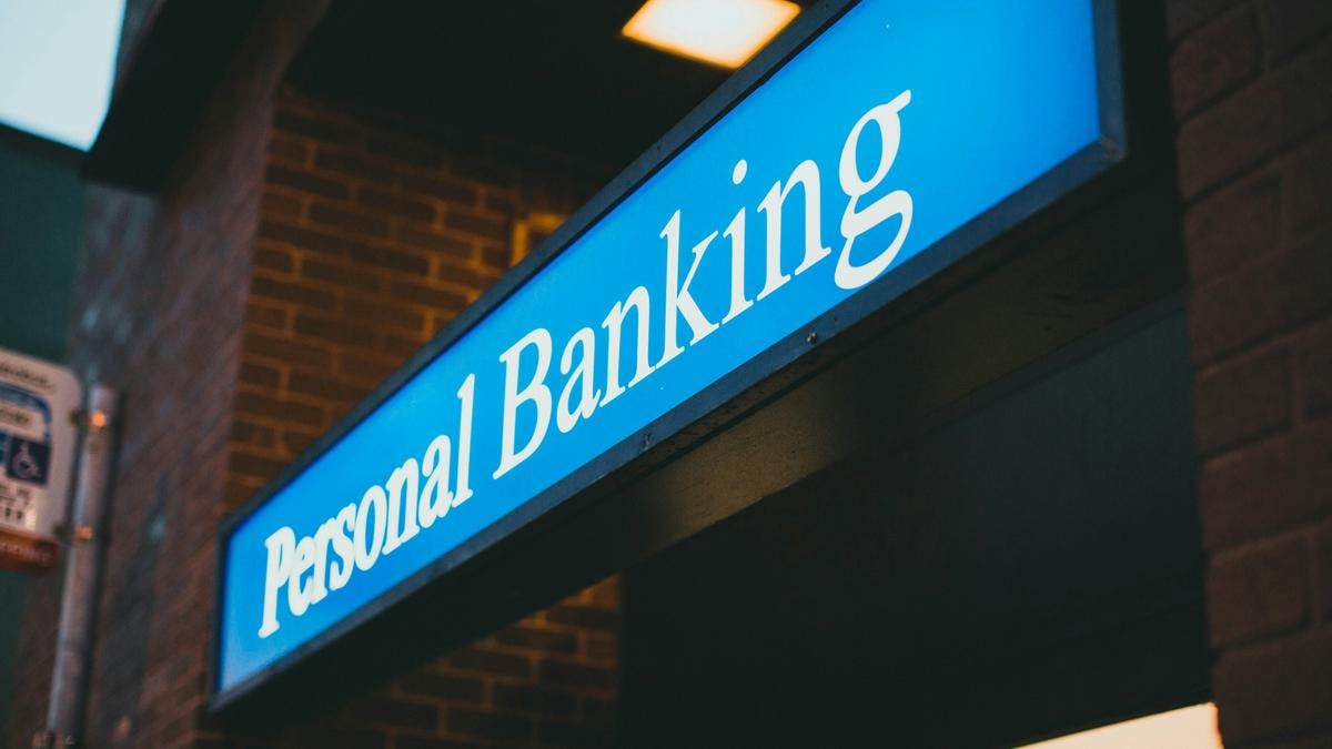 Banche, nuova spinta sui servizi per le imprese. Ecco come l’innovazione diventerà una leva per arrotondare le commissioni