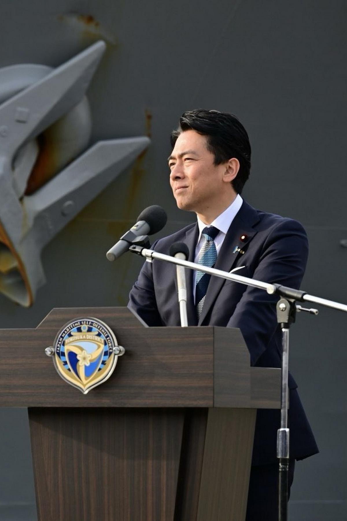 Shinjiro Koizumi, ministro della DIfesa del Giappone