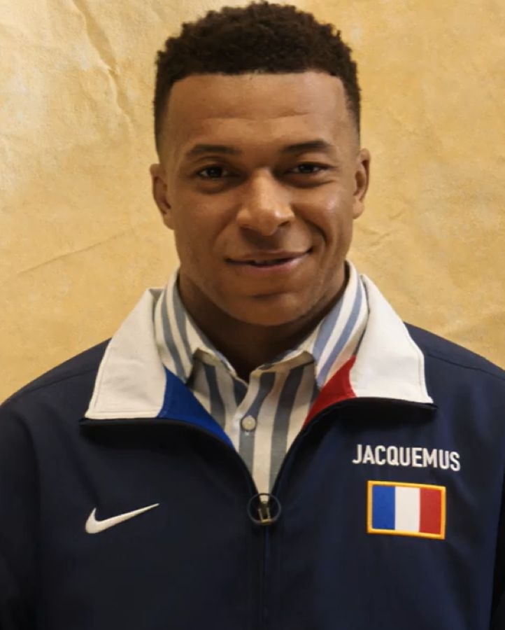 Kylian Mbappé in uno scatto della campagna (courtesy Jacquemus)