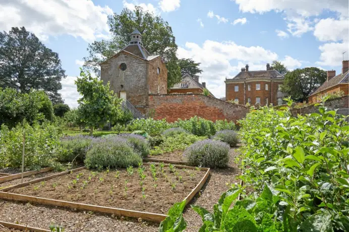 In vendita la villa di Orgoglio e Pregiudizio: la storica tenuta inglese vale 45 milioni