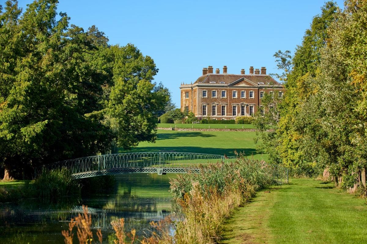 In vendita la villa di Orgoglio e Pregiudizio: la storica tenuta inglese vale 45 milioni