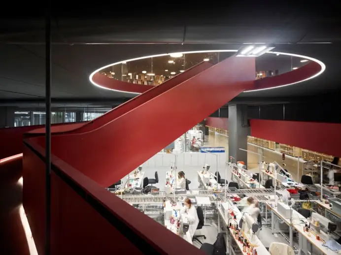 L’interno del polo produttivo di Ferragamo a Firenze (courtesy Salvatore Ferragamo)