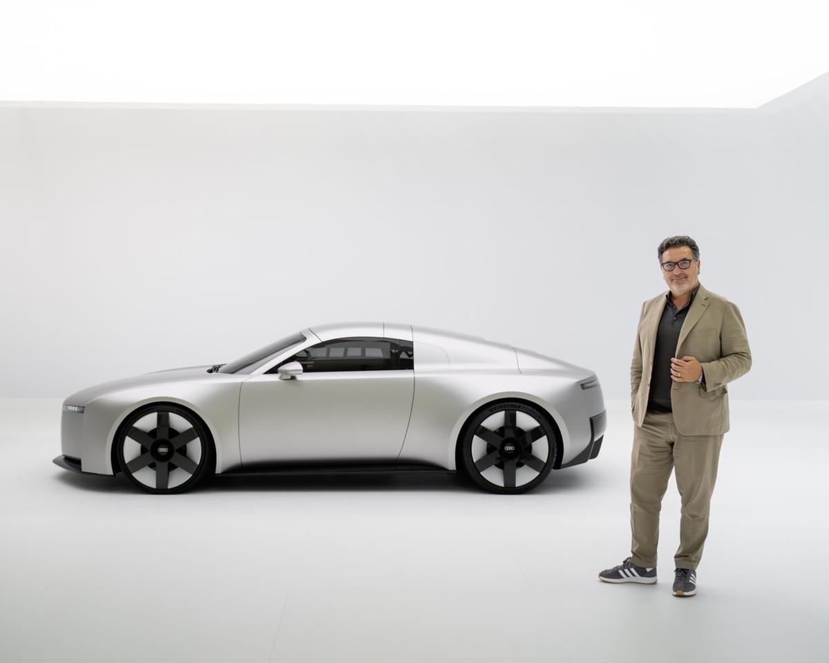 Chief Creative Officer Massimo Frascella in front of the Audi Concept C