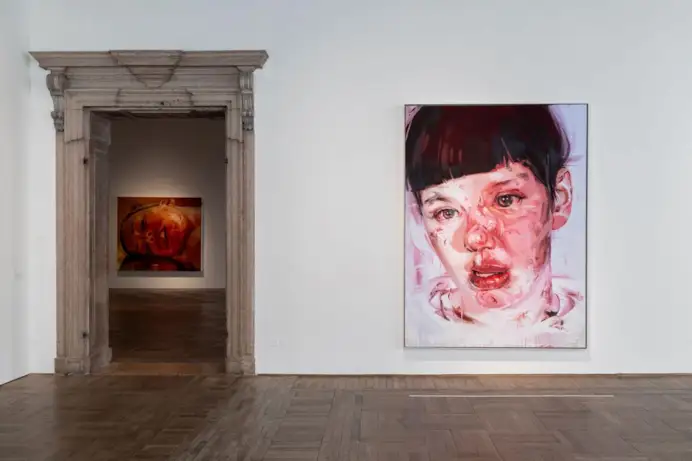 Oltre la Biennale di Venezia: le mostre da non perdere tra Marina Abramovic, Baselitz e la nuova isola dell’arte