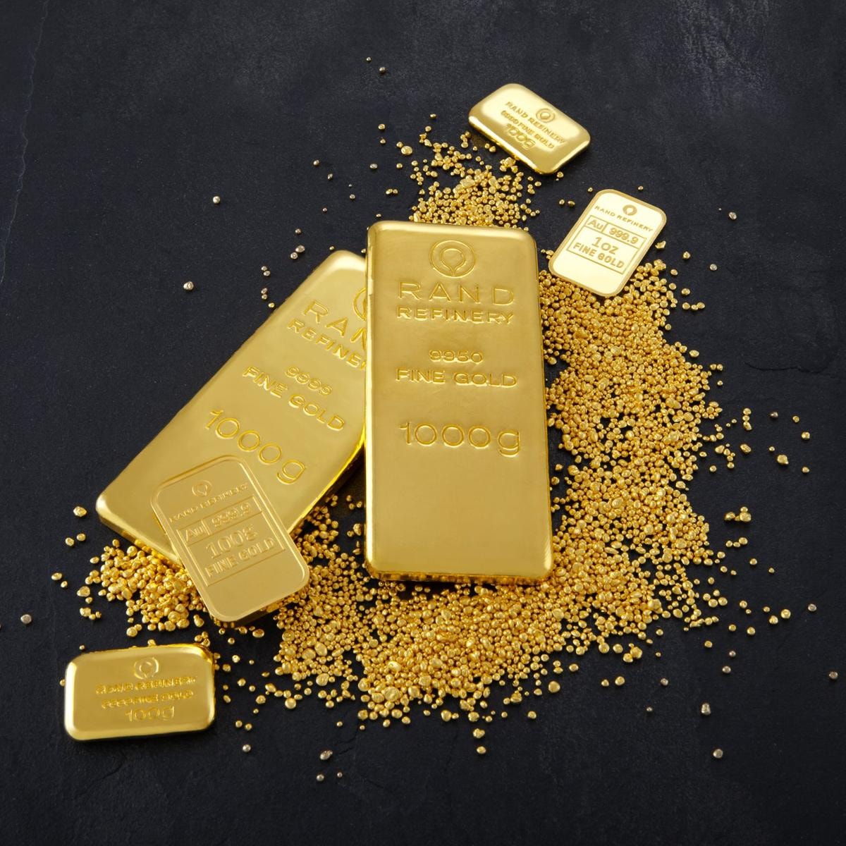 Oro, mai così in basso negli ultimi sei mesi: ecco cosa sta facendo scendere il prezzo