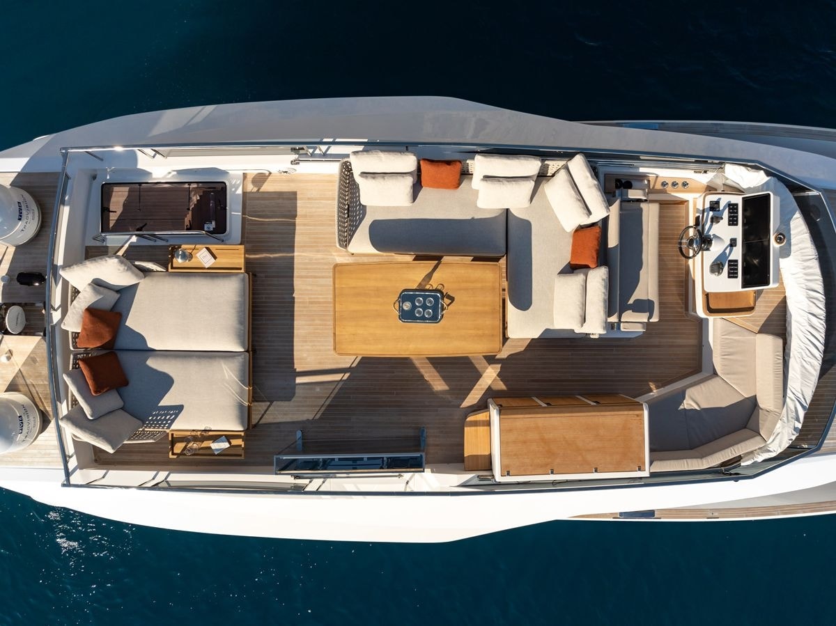 Non basta più guardare il mare: così i nuovi yacht cancellano il confine con l’acqua