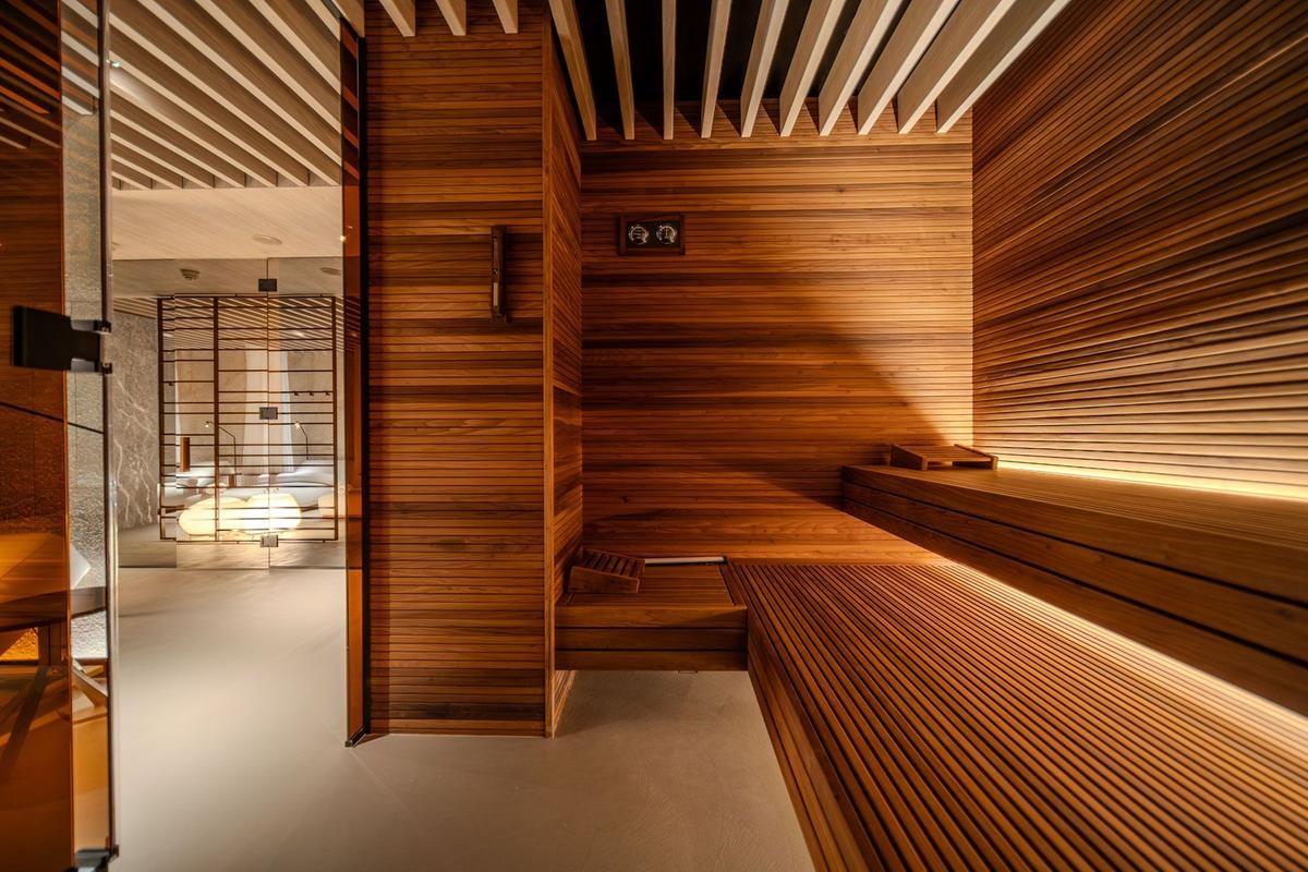 Il fascino segreto di Trieste passa da uno degli hotel più iconici affacciati sul mare
