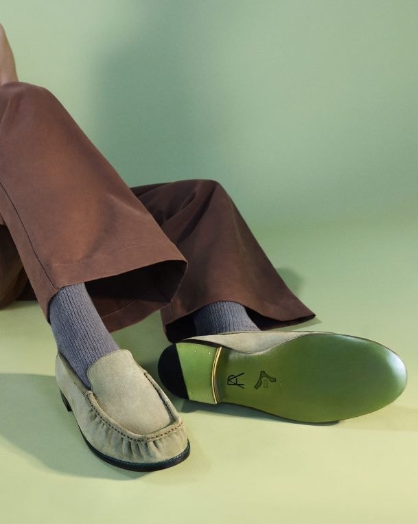 Uno scatto del progetto di Paul Andrew x Cuoio di Toscana presentato a Pitti uomo 110 (courtesy Cuoio di Toscana)