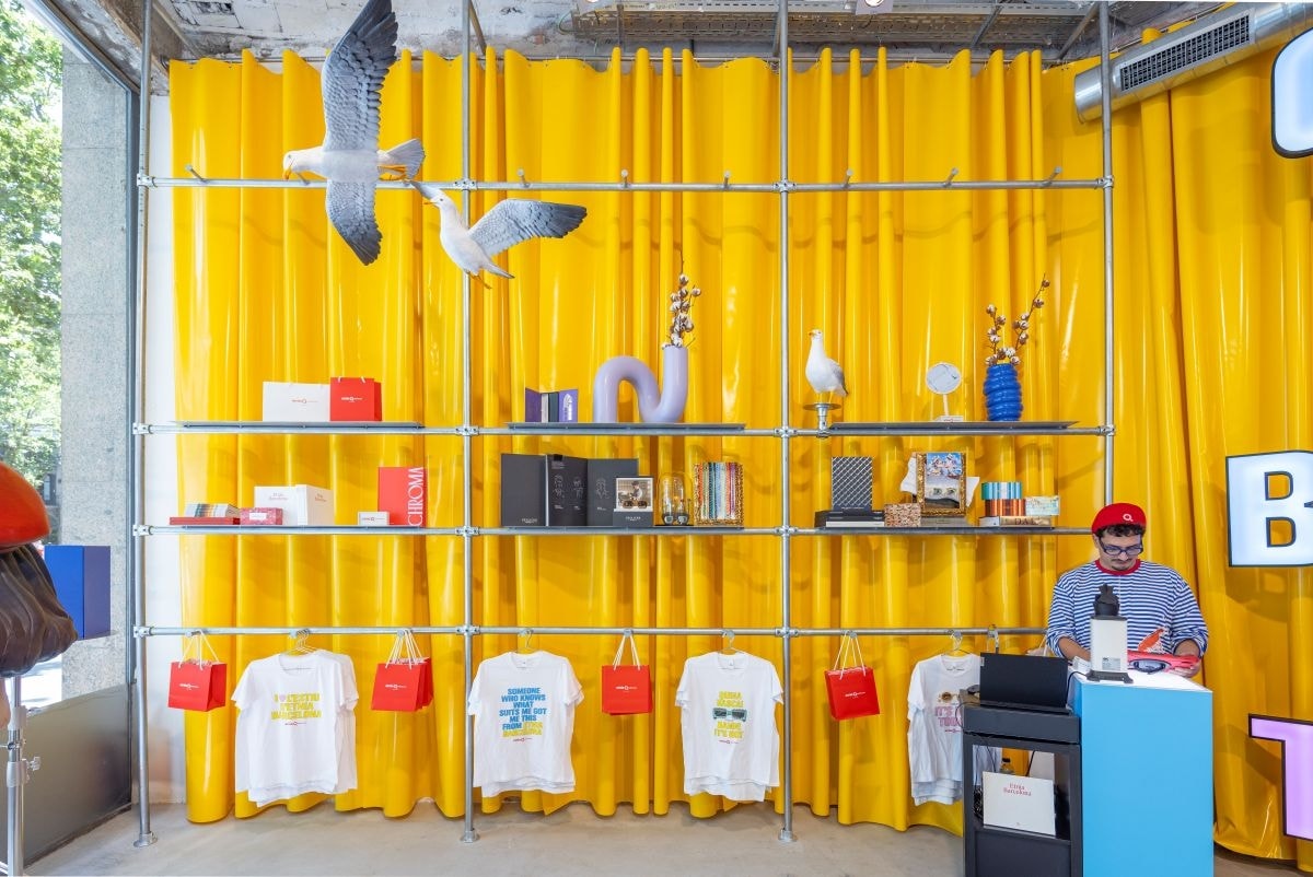 Il nuovo pop-up di Etnia Barcelona su passeig de Gràcia (courtesy Etnia Barcelona)