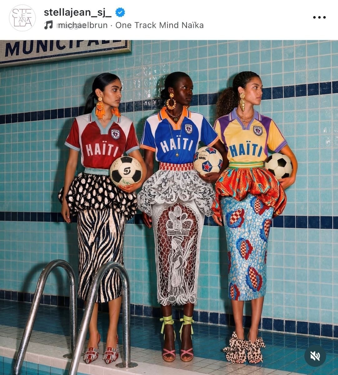 Un'immagine della collezione di Stella Jean per i Mondiali 2026 (ph Instagram, @stellajean)
