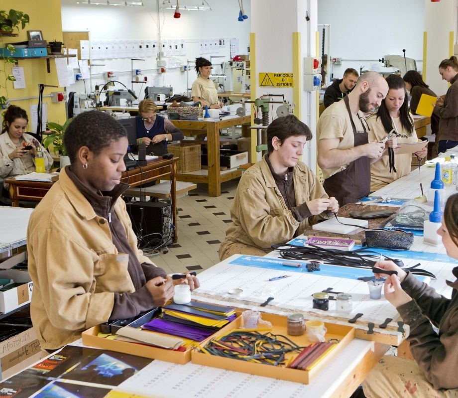 Un'immagine dello store Tod’s di Casette d’Ete (courtesy Tod’s)