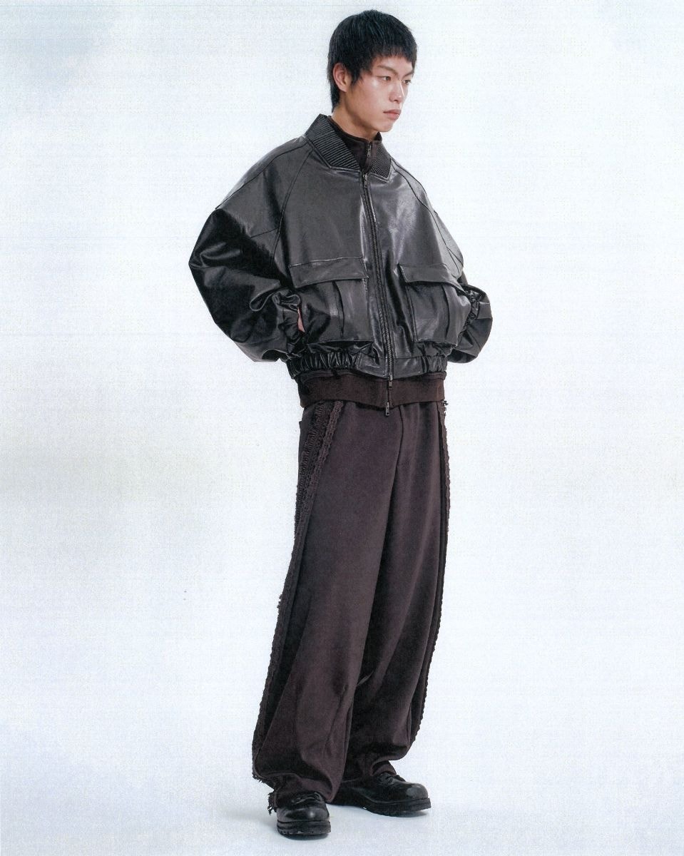 Un look fall-winter 2026 Ajobyajo (courtesy Pitti Immagine)