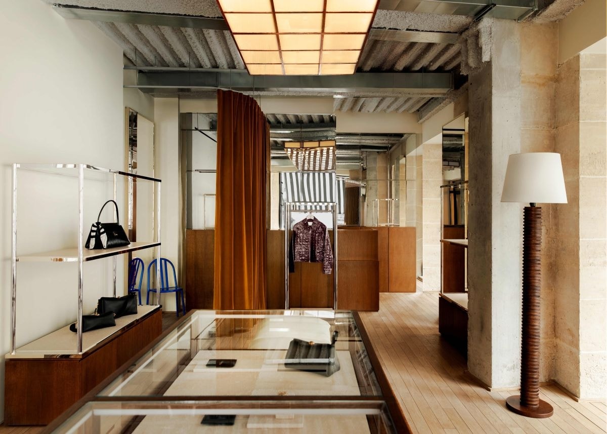 La nuova boutique di Ami Paris a Place des Victoires (courtesy Ami Paris)