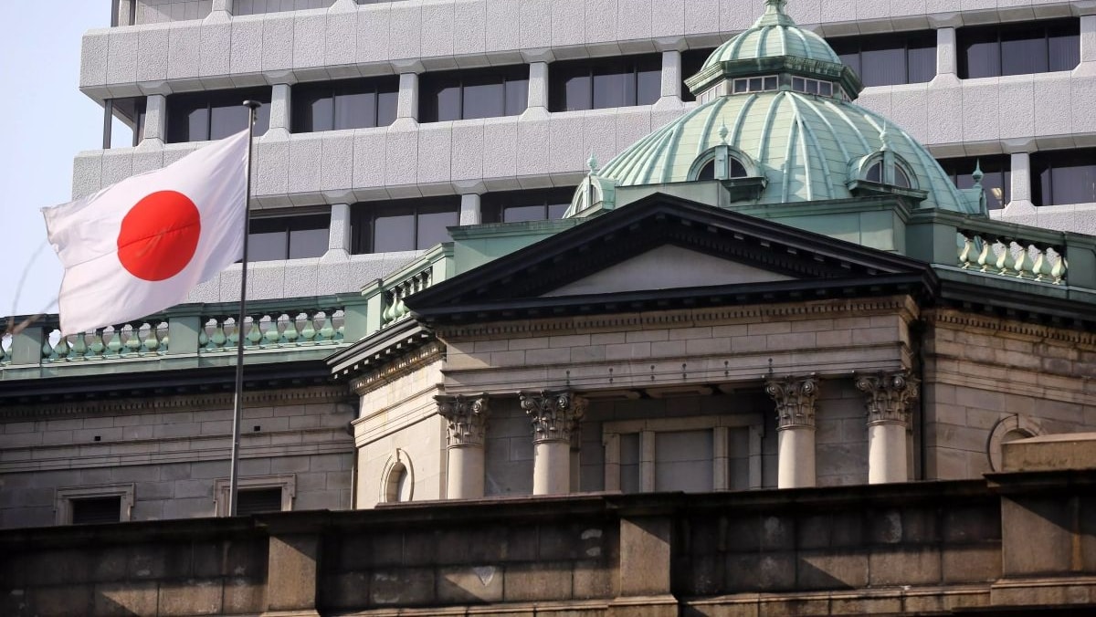 Asia, Nikkei sopra 70.000: la BoJ alza i tassi all’1%. Cina debole, deludono vendite al dettaglio e investimenti fissi
