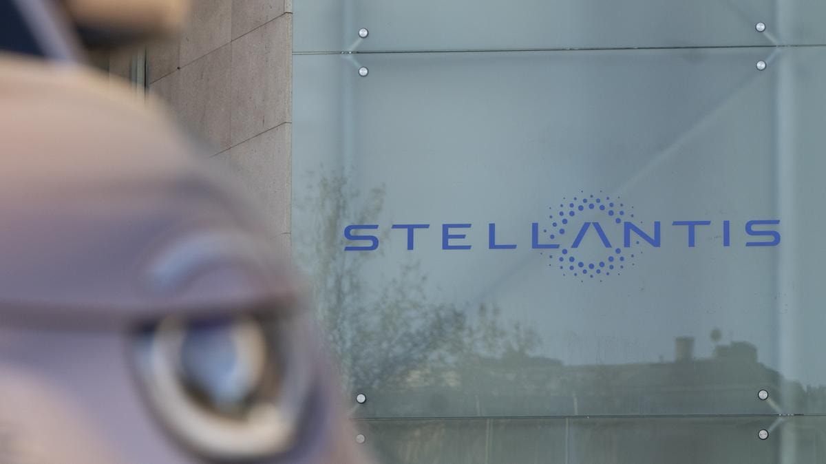 Auto europea sotto pressione: hedge fund contro Stellantis, Bmw, Volkswagen e Mercedes per la minaccia cinese
