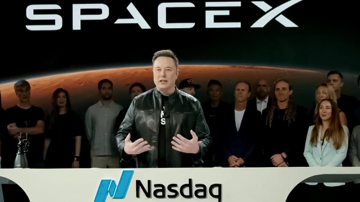 Elon Musk, SpaceX