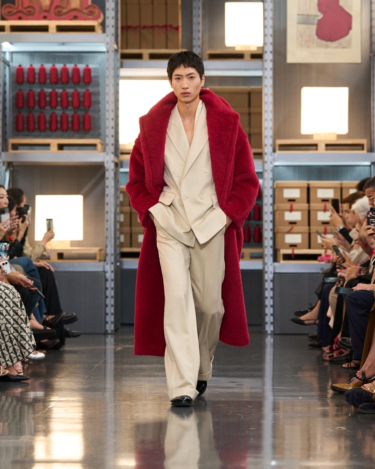 Un look Max Mara resort 2027 (courtesy Max Mara)