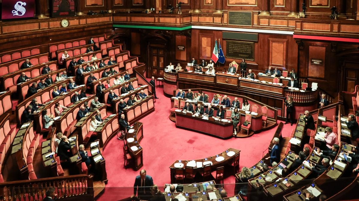 Perché il centrodestra ora accarezza l’idea di elezioni anticipate