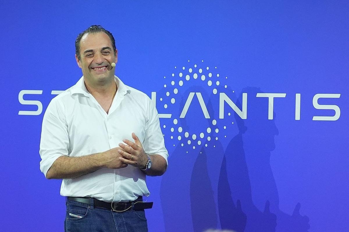 Stellantis investe nelle batterie allo stato solido: quota del 9,5% in Factorial e un posto nel cda