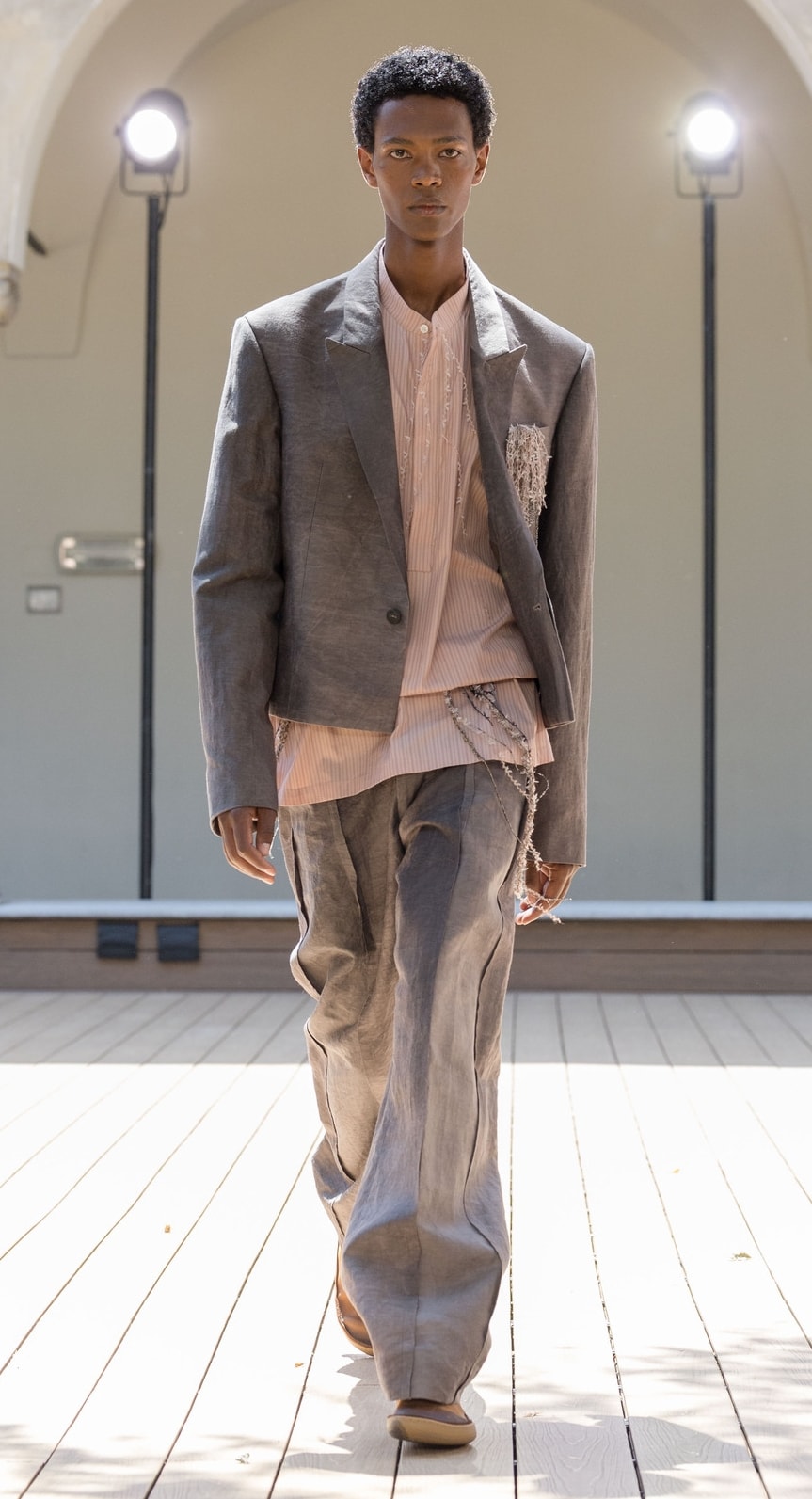 Un look Qasimi spring-summer 2027 (courtesy Qasimi)