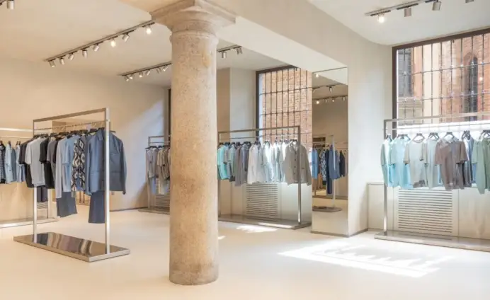 Lo showroom di Piacenza 1733 a Milano (courtesy Piacenza 1733)