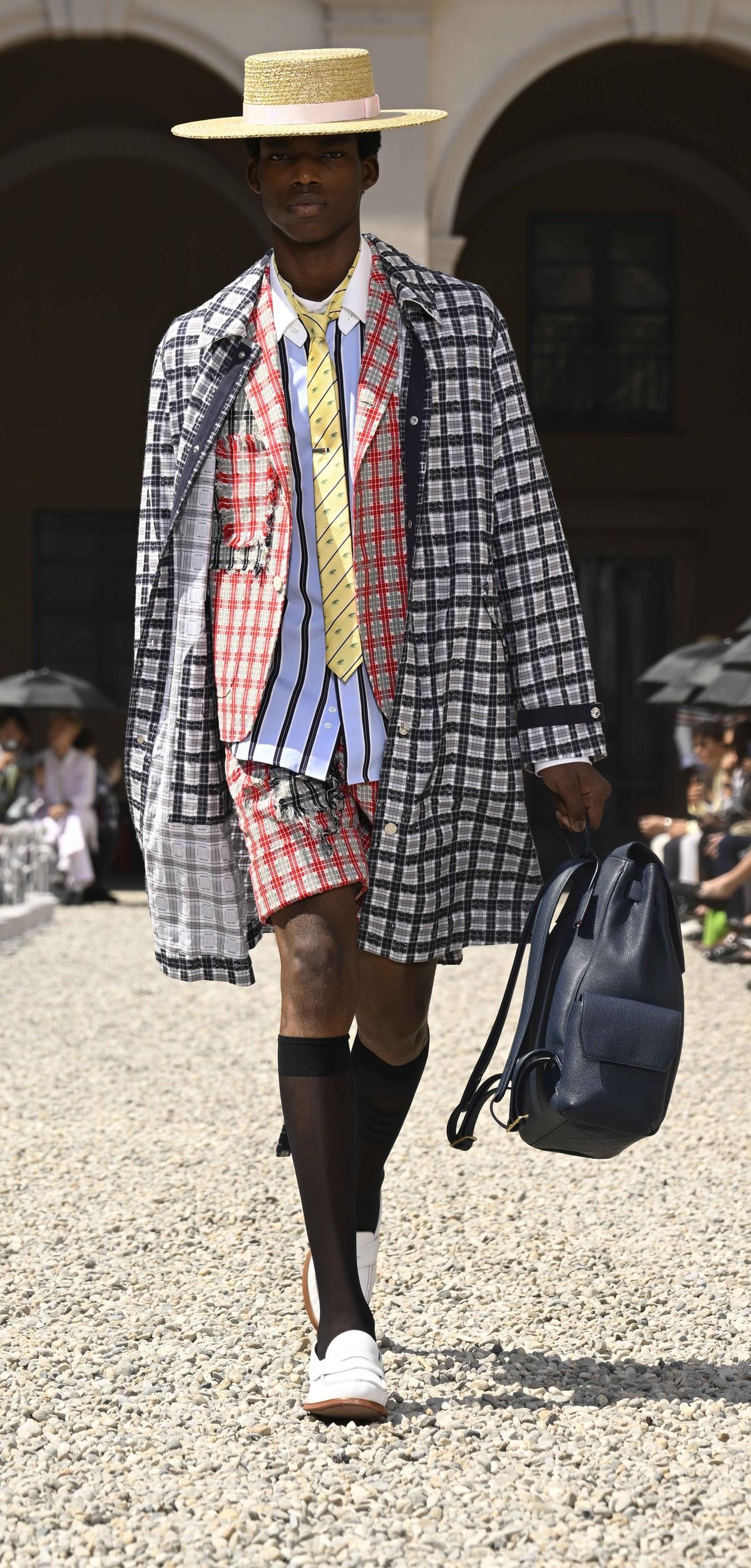 Un look Thom Browne spring-summer 2027 (courtesy Thom Browne)